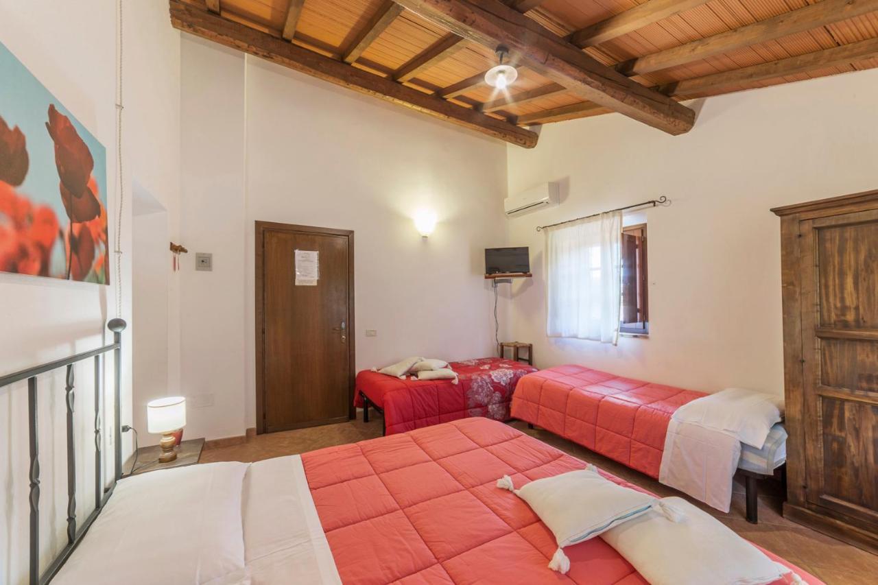 Agriturismo Cappellese Castelnuovo della Misericordia Kültér fotó