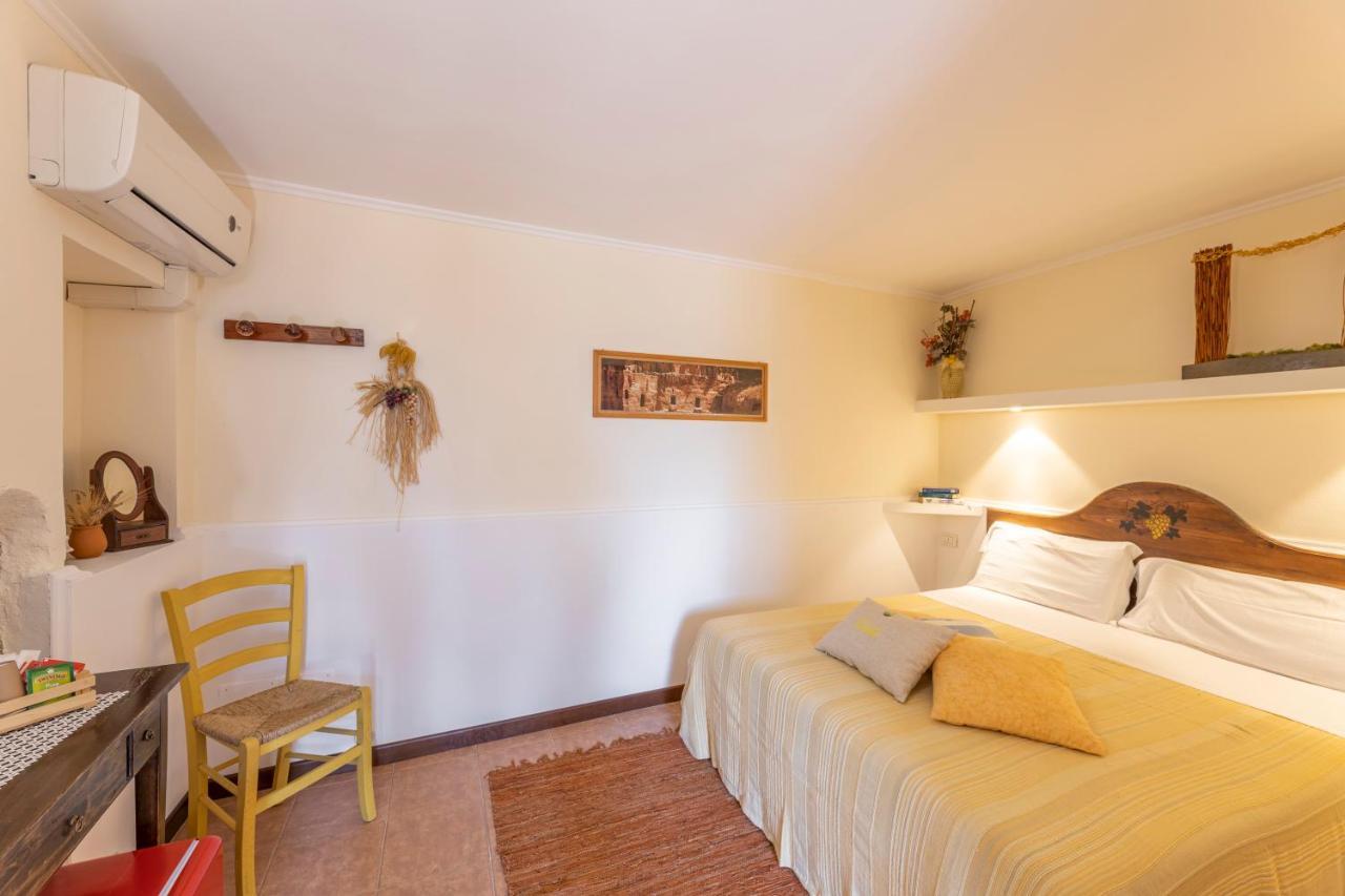 Agriturismo Cappellese Castelnuovo della Misericordia Kültér fotó